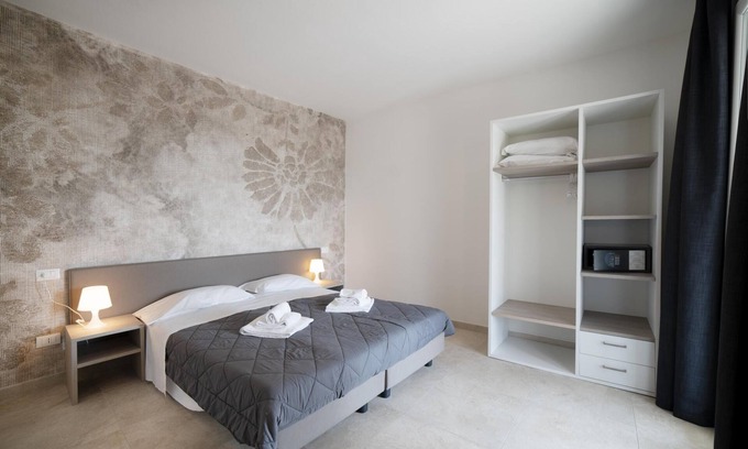 Pieve Vecchia Apartment | Suite 1 with Shared Pool and Private Balcony
