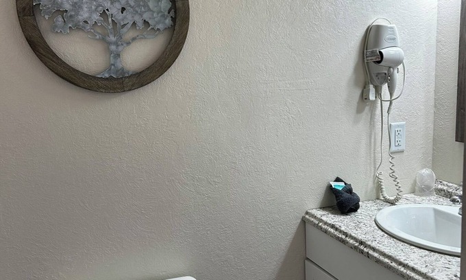 Helena Apartment | Suite 29 - Modern Suite