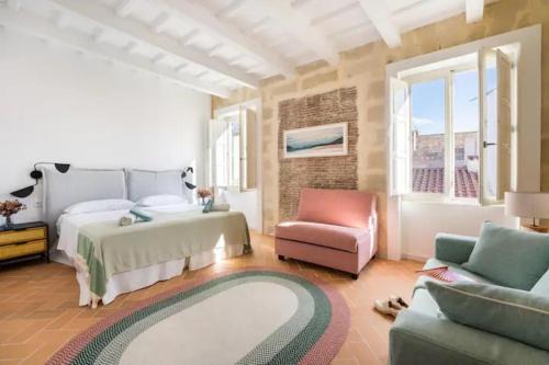 Mahon Apartment | Suite 3