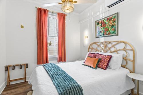Biloxi House | Suite A Beach, Firepit, Dog-friendly, Downtown!