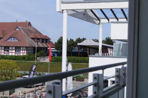 Zingst Apartment | SUITE AN DER SEEBRÜCKE mit seitlichem Meerblick