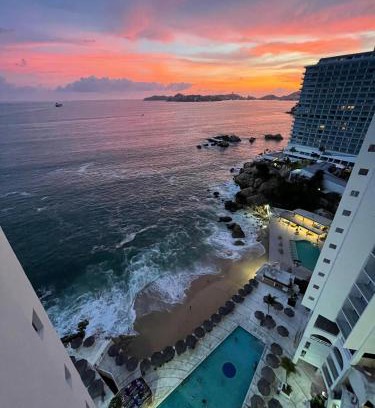 Costera Acapulco Apartment | SUITE EN TORRES GEMELAS a pie de playa 611