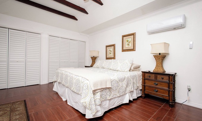 Lakeland Apartment | Suite Escape in Family friendly area
