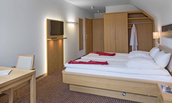Titisee-Neustadt House | Suite Hochfirst - Bruggers Hotel Park Am See