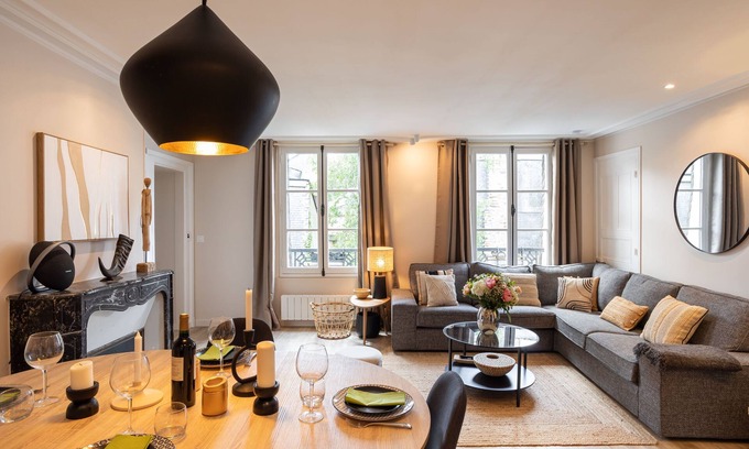 Centre Apartment | Suite Or - Appt, centre historique de Rennes