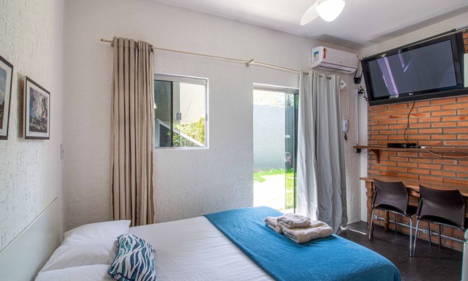 Santo Antonio de Lisboa Apartment | Suite with separate entrance in Santo Antônio de Lisboa/Floripa SC