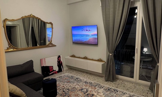 Reggio Calabria Bed & Breakfast | SUITE WITH BALCONY IN B&B AC GOLD BOUTIQUE