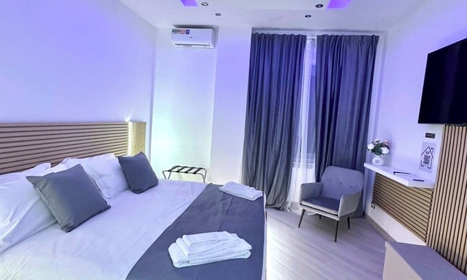 Prenestino-Labicano Apartment | SUITE56ROMA - Elegance and Comfort at 5 Minutes from Termini and Santa Maria Maggiore.