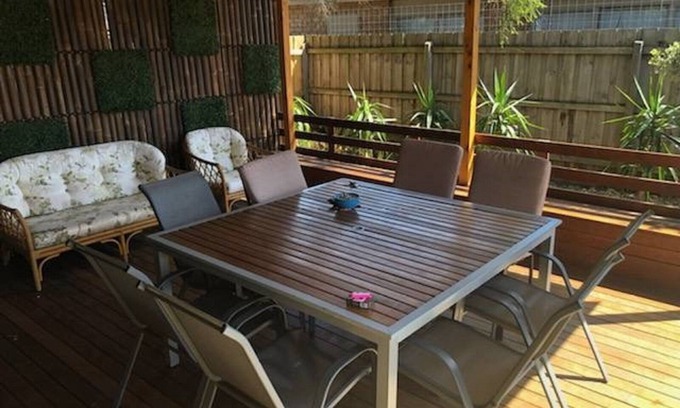 Capel Sound House | Summer Holiday Entertainers Delight - 10 minute walk to the beach and shops