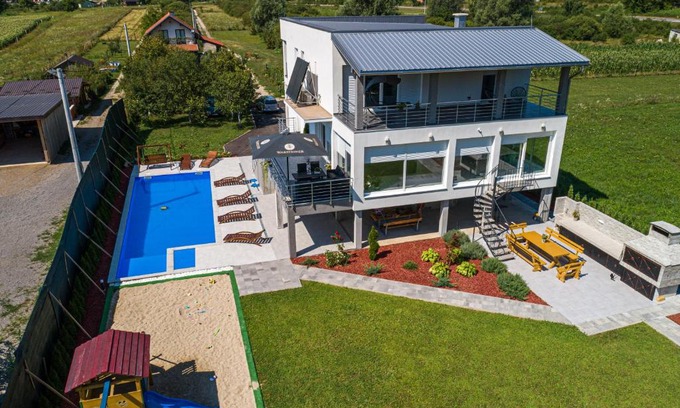 Bihac Villa | Summer Residence Una