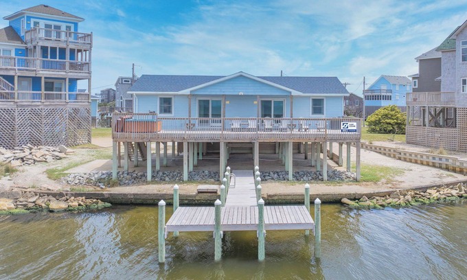 Brigands' Bay House | SUMMER SAVINGS - Soundfront Home in Frisco with Hot Tub and Private Dock