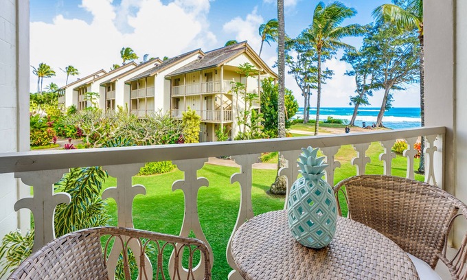Wailua Apartment | Summer Specials at Drift Away |Studio Oceanview with AC