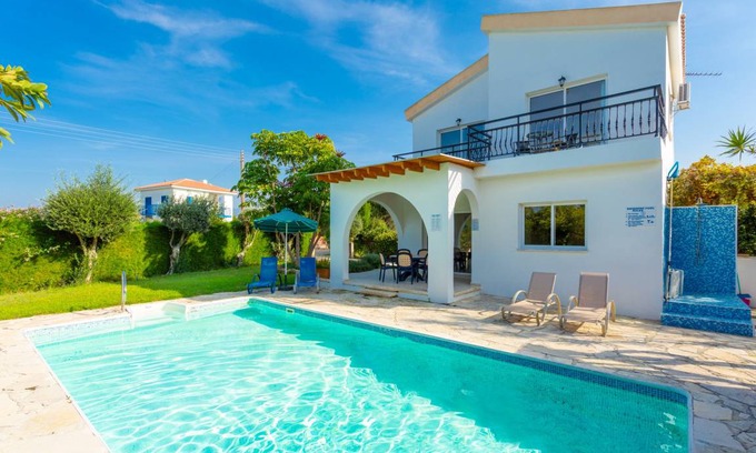 Polis Villa | Sun Beach Villa Tria: Large Private Pool, Walk to Beach, A/C, WiFi