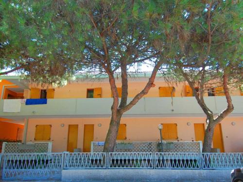 Rosolina Mare Apartment | Sun drenched seaside holiday home close to Venice