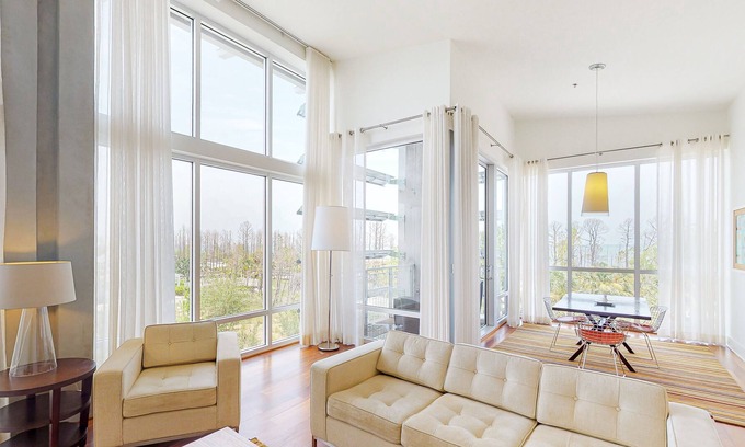 Port St. Joe House | Sun-Filled Condo with Shared Pool, High-Speed WiFi, & Easy Beach Access!
