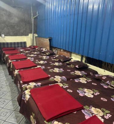 Ujjain Hostel | sun guest house and bhojnalaya (dormitory)