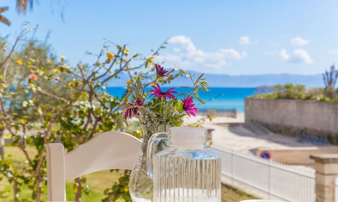 Alcudia House | SUN OF THE BAY I (B3 - A2) - Apartment with sea views in Port d'Alcudia. Free WiFi