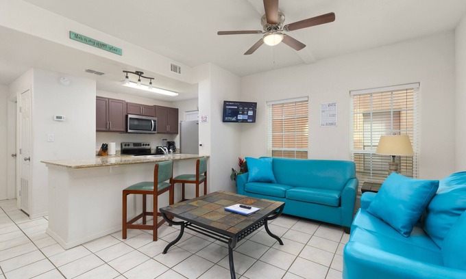 South Padre Island Condo | Sun Ray #1B - Pet Friendly, 3min Walk to Beach