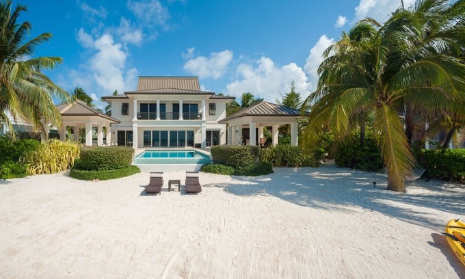 Rum Point House | Sun Salutations by Grand Cayman Villas