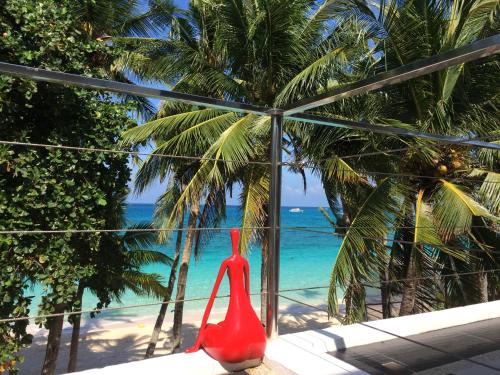 Manoc-Manoc Hotel | Sundown Beach Studios