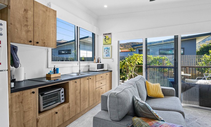 Bulli House | Sundrenched @ Bulli