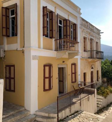Symi Apartment | Sunflower Apartment