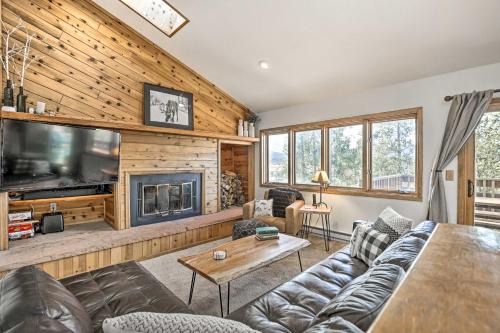 Fraser House | Sunny Alpine Escape with Hot Tub and Mountain Vistas!