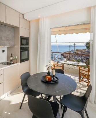 Peiraiki Apartment | Sunny Seaside Cozy Home