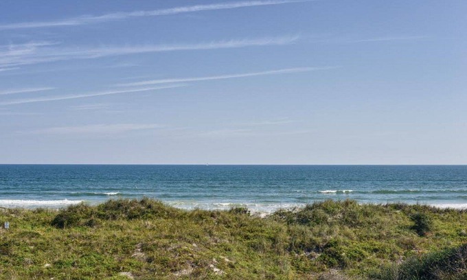 Crescent Beach Condo | Sunny Side Up! DIRECT OCEANFRONT END UNIT! FALL Deals Now!