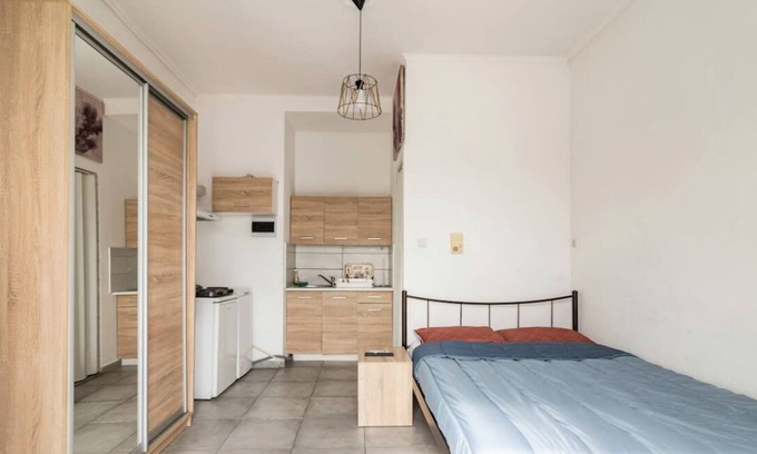 Kallithea Apartment | Sunny Studio By AthensLux