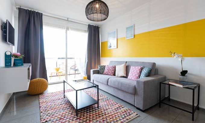 Juan-les-Pins Apartment | Sunny Terrace 2C - One Bedroom Apartment, Sleeps 4