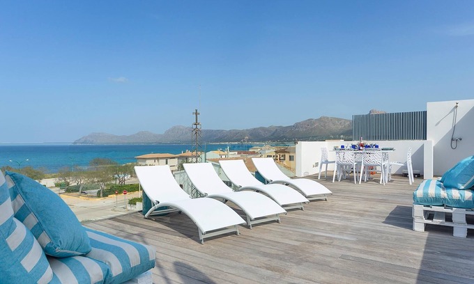 Son Serra de Marina Cottage | Sunny Townhouse With Sea Views and Terrace in Son Serra, Mallorca ☀️🌊