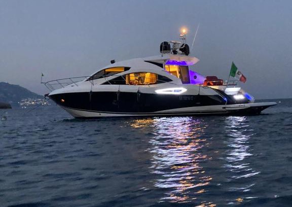 Licola Boat Rental | sunseeker predator 8885298