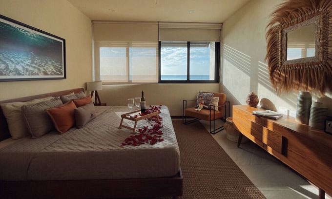 Isla Holbox Apartment | Sunset 2BR Apartment Steps from the Beach w/Ocean View