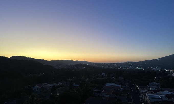 Antiguo Cuscatlan Condo | Sunset 302 - cozy condo on Antiguo Cuscatlan close to many attractions!