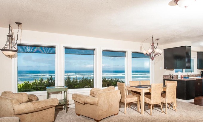 South Beach House | Sunset Breeze House 13824