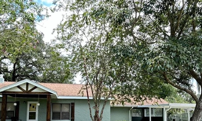 Bartow Cottage | Sunset Cottage 1 hr to Disney 30 min to LegoLand 1.5 hr to Gulf Beaches