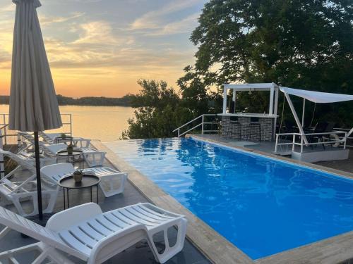 Palilula Apartment | Sunset Danube House