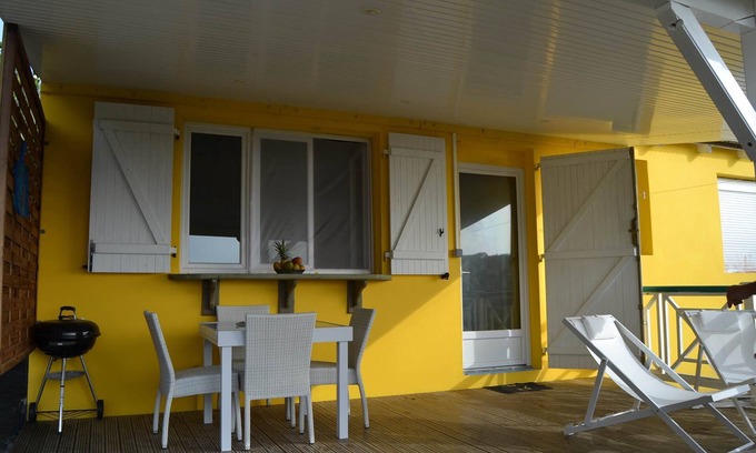 Bas Vent Cottage | Sunset Duplex: apartment for 2-4 people with sea view and private jacuzzi