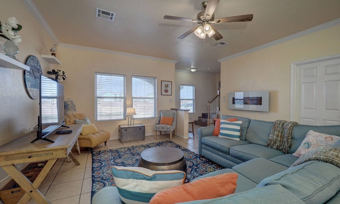 Corpus Christi House | Sunset Harbor, Tx🌅 bay front condo, beach, pool, pets ok
