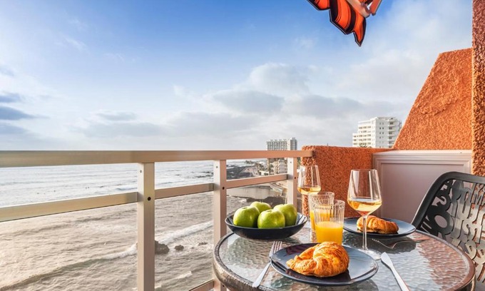 Punta del Hidalgo Apartment | Sunset on the sea II
