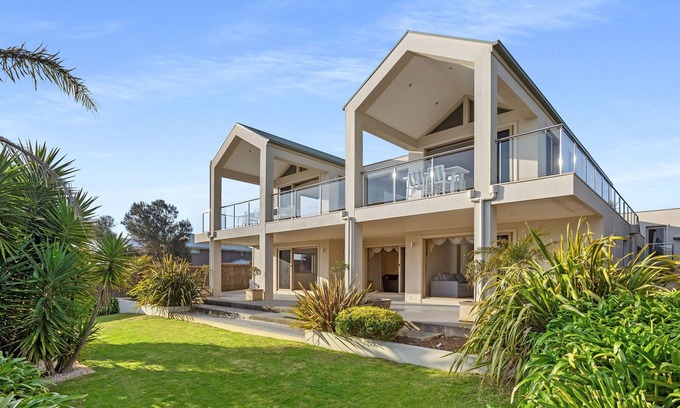 Mount Martha House | Sunset View Luxury 4 Bedrooms With Sauna