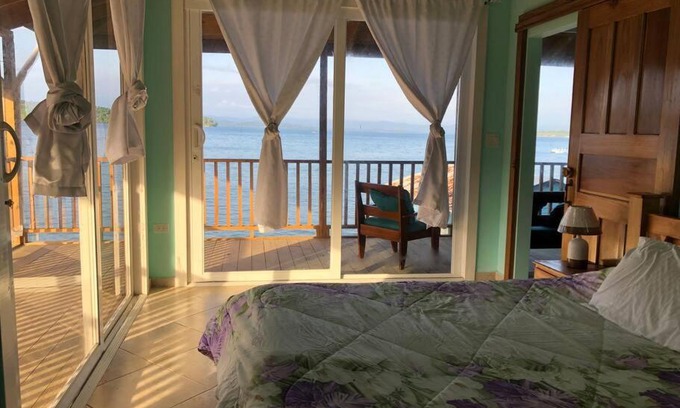 Isla Bastimentos House | Sunset View