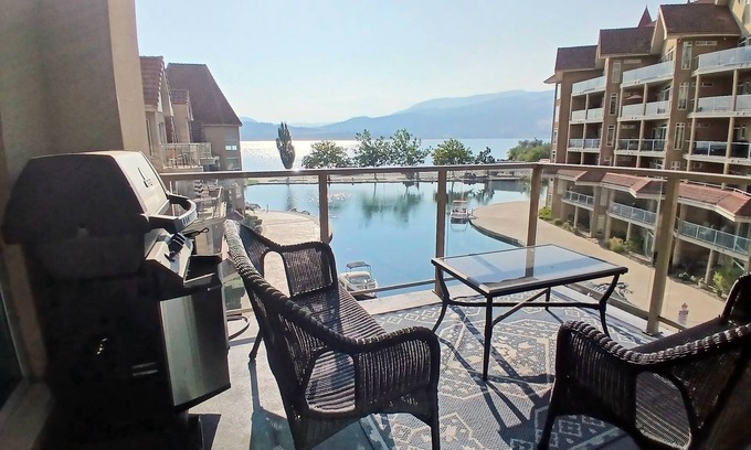 North End Condo | Sunset Waterfront Resort 4. Luxury Lakeside, Lakeview 2 bed/2 bath Kelowna Condo