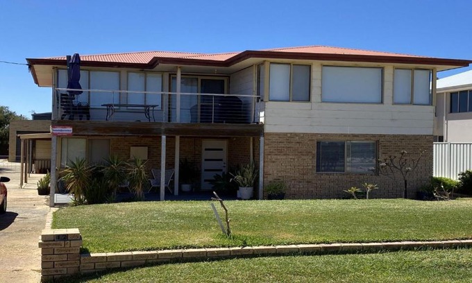 Jurien Bay House | SunsetsatSeventeen