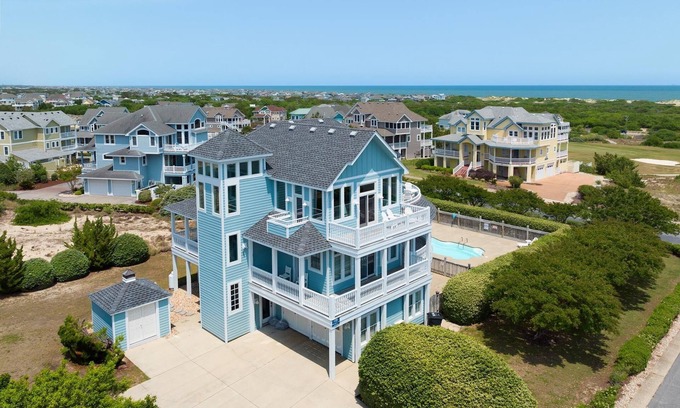 Corolla House | Sunshine & Water Views - Best in the Outer Banks!