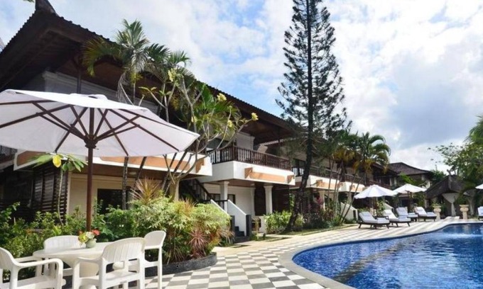 Laksmana Resort | SUP - Quiet room for 2 persons, walking distance to the Beach