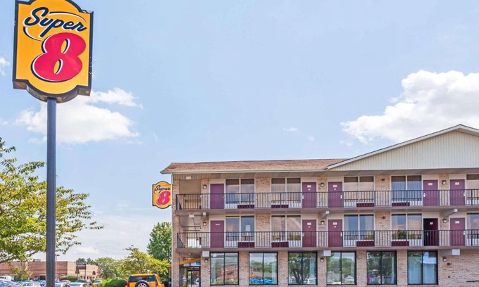 Manassas Hotel | Super 8 by Wyndham Manassas