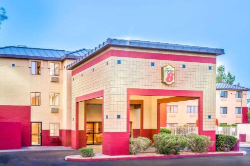 Mesa Hotel | Super 8 by Wyndham Mesa Gilbert
