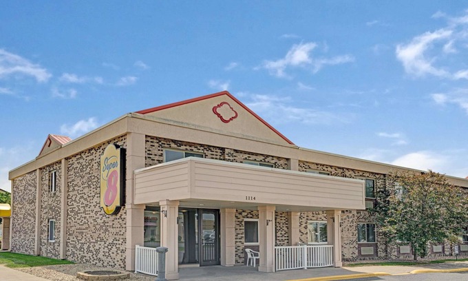Monticello Hotel | Super 8 by Wyndham Monticello